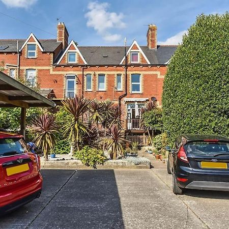 Traditional 3-Bed Property In Pontcanna With Parking Cardiff Bagian luar foto