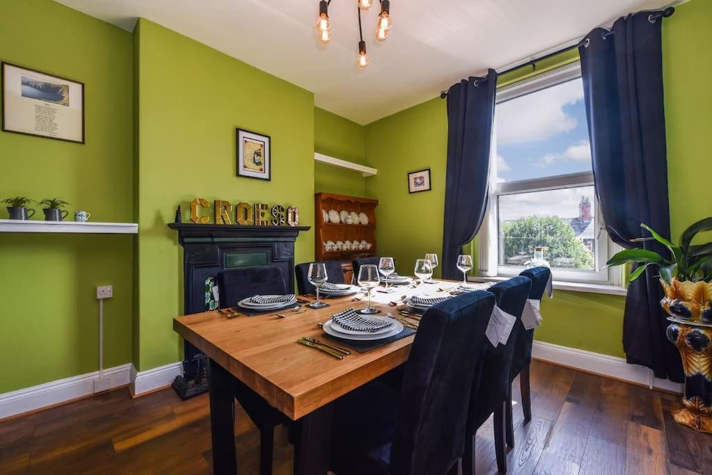 Traditional 3-Bed Property In Pontcanna With Parking Cardiff Bagian luar foto
